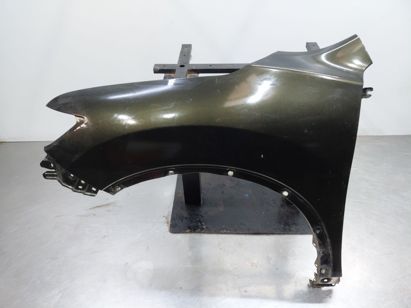 Recambio de aleta delantera izquierda para nissan x-trail iv 2.5 dci 4wd referencia OEM IAM 631016FL0A  
