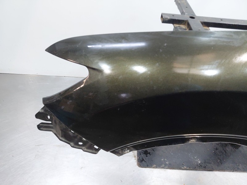 Recambio de aleta delantera izquierda para nissan x-trail iv 2.5 dci 4wd referencia OEM IAM 631016FL0A  
