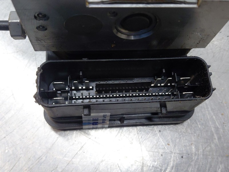Recambio de abs para ford kuga (cbs) ecoboost referencia OEM IAM 2239106 GV612C405DJ 