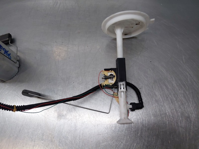Recambio de aforador para nissan x-trail iv 2.5 dci 4wd referencia OEM IAM 170404BA0C  