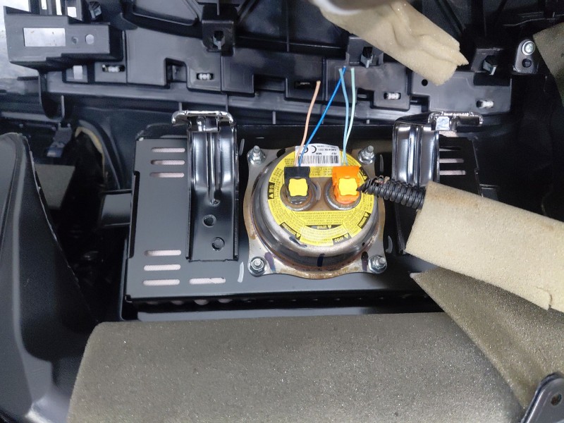 Recambio de kit airbag para nissan x-trail iv 2.5 dci 4wd referencia OEM IAM   