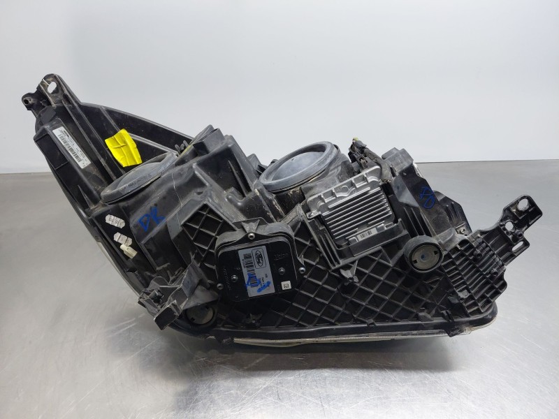 Recambio de faro izquierdo para ford kuga (cbs) titanium referencia OEM IAM 2184656  