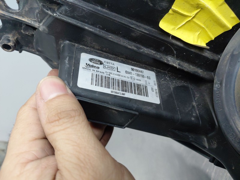 Recambio de faro izquierdo para ford kuga (cbs) titanium referencia OEM IAM 2184656  