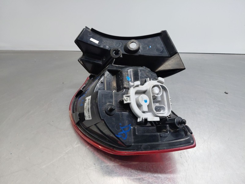 Recambio de piloto trasero izquierdo para alfa romeo giulietta (191) lusso referencia OEM IAM 50513613  