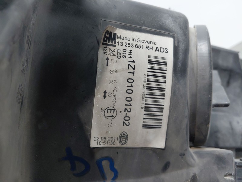 Recambio de faro derecho para opel astra j (p10) 1.7 cdti (68) referencia OEM IAM 13398145  