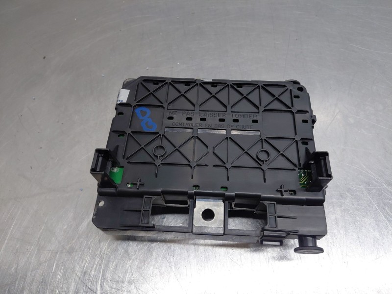 Recambio de caja reles / fusibles para peugeot partner furgón/monospace (5_, g_) 1.9 d referencia OEM IAM 9643498980  