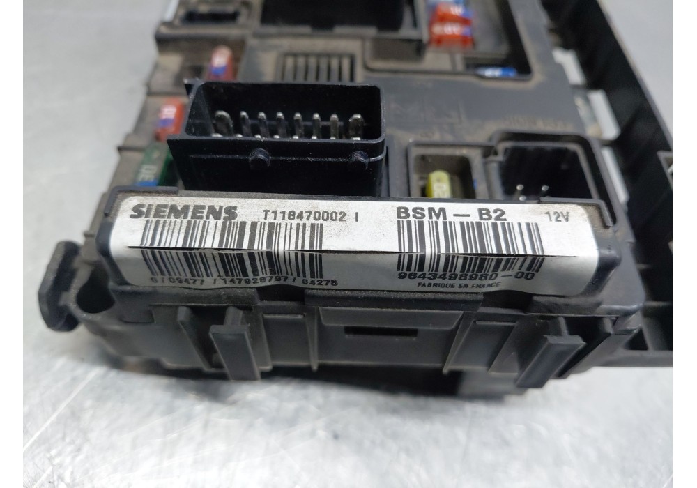 Recambio de caja reles / fusibles para peugeot partner furgón/monospace (5_, g_) 1.9 d referencia OEM IAM 9643498980  