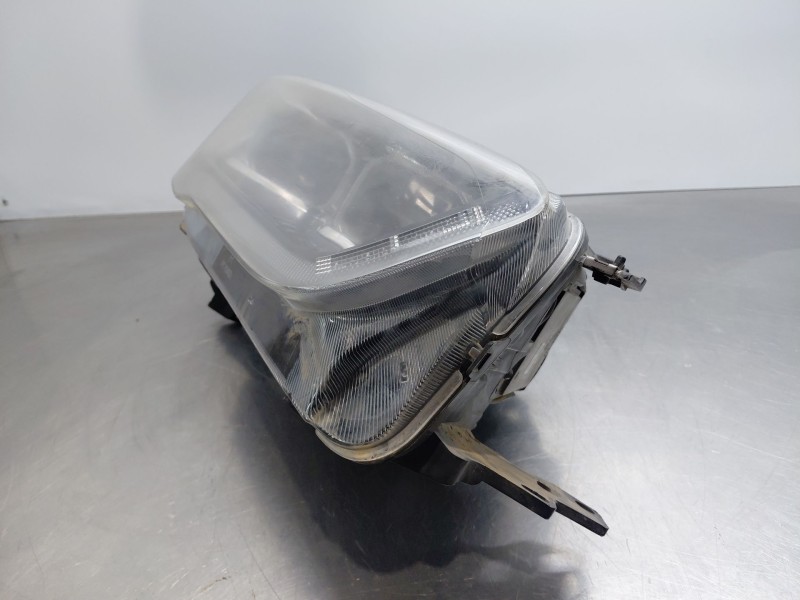 Recambio de faro derecho para ford kuga (cbs) titanium referencia OEM IAM 2184658  
