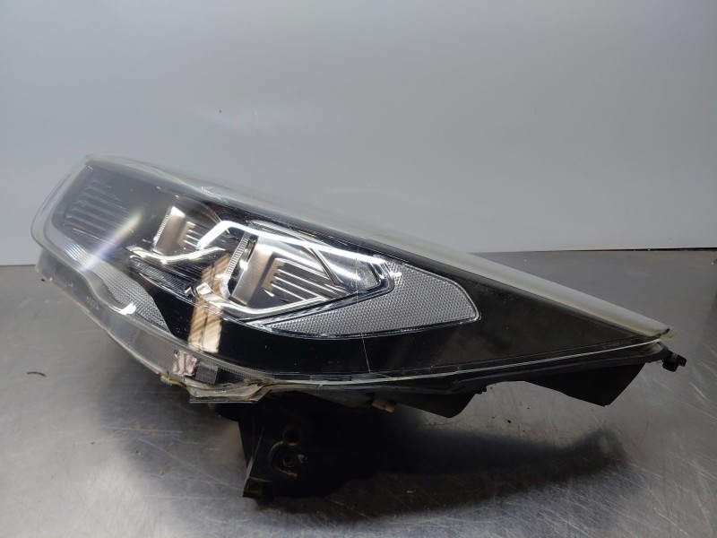 Recambio de faro izquierdo para ford kuga (cbs) ecoboost referencia OEM IAM 2184656  