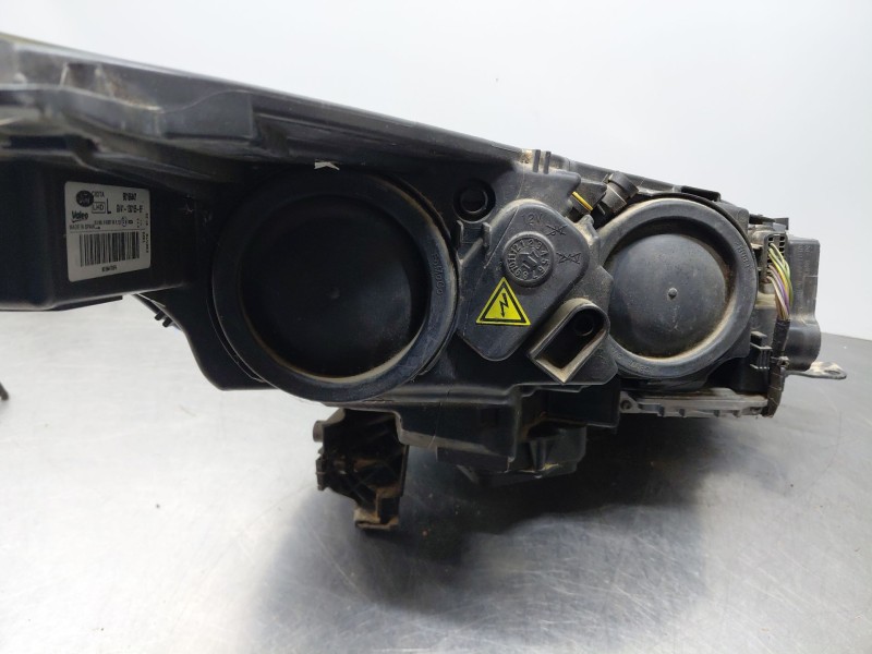 Recambio de faro izquierdo para ford kuga (cbs) ecoboost referencia OEM IAM 2184656  