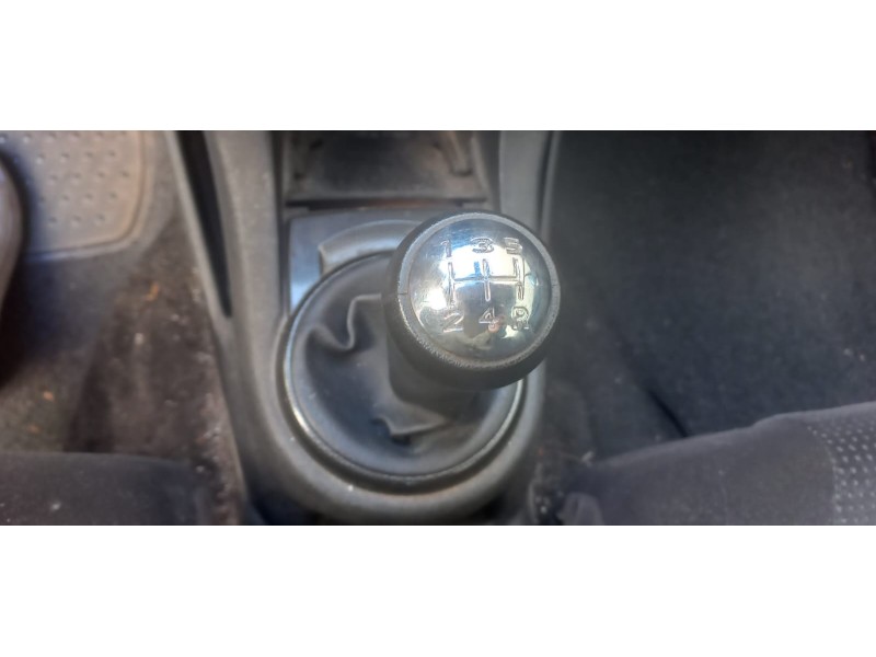 citroen c4 berlina del año 2006