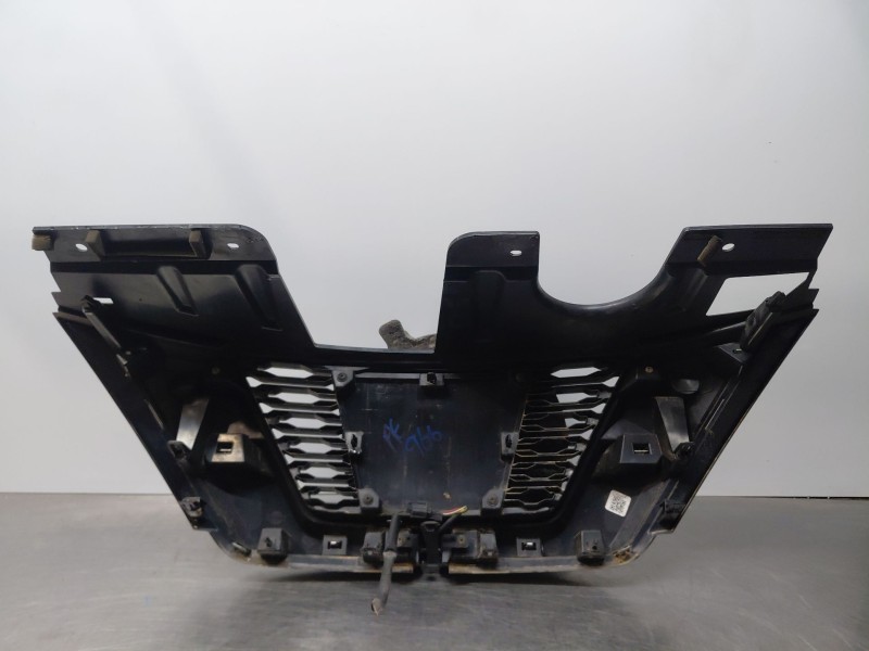 Recambio de rejilla delantera para nissan x-trail iv 2.5 dci 4wd referencia OEM IAM 623106FL0C  