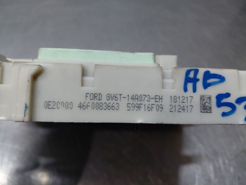 Recambio de caja reles / fusibles para ford kuga (cbs) ecoboost referencia OEM IAM GV6T4A073EH  