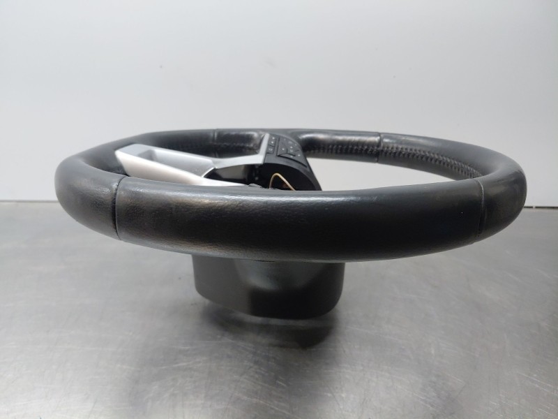 Recambio de volante para nissan x-trail iv 2.5 dci 4wd referencia OEM IAM 484306FL1B  