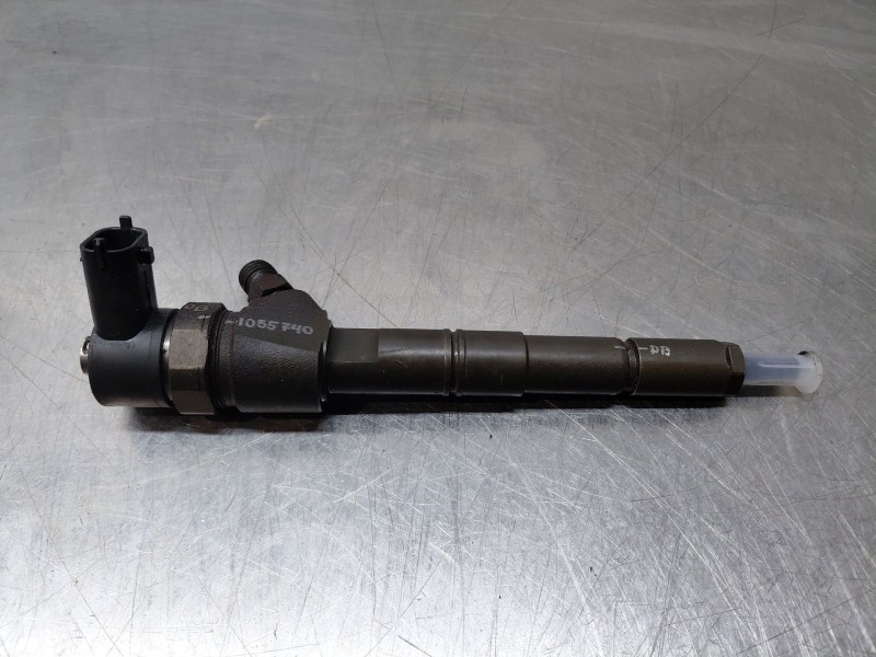 Recambio de inyector para opel insignia a (g09) 2.0 cdti (68) referencia OEM IAM 0445110327  
