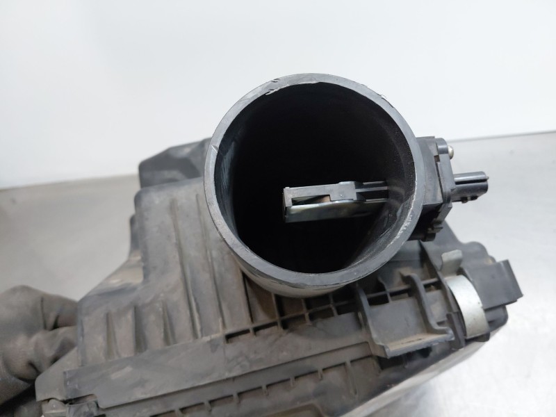 Recambio de filtro aire para nissan x-trail iv 2.5 dci 4wd referencia OEM IAM 165004BA3A  