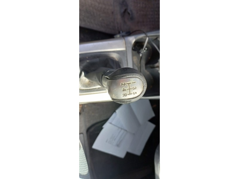 toyota rav 4 (a2) del año 2004