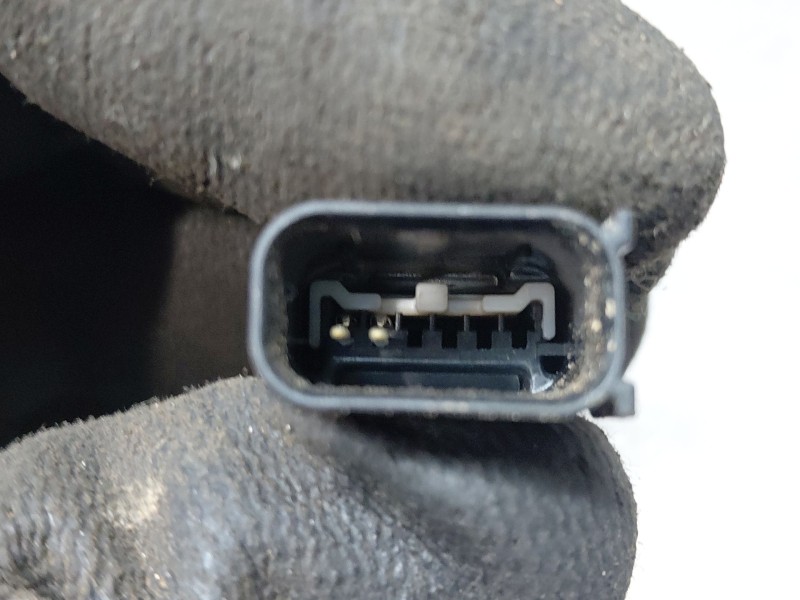 Recambio de enganche del cinturon delantero der para ford kuga (cbs) ecoboost referencia OEM IAM 1875605  