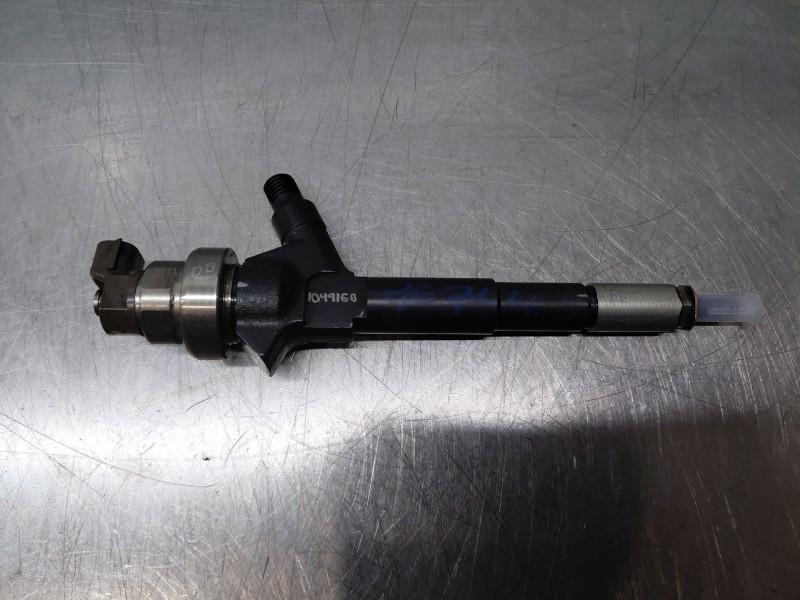 Recambio de inyector para opel astra j (p10) 1.7 cdti (68) referencia OEM IAM   