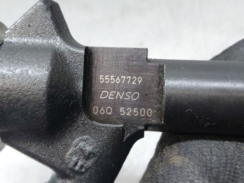 Recambio de inyector para opel astra j (p10) 1.7 cdti (68) referencia OEM IAM   