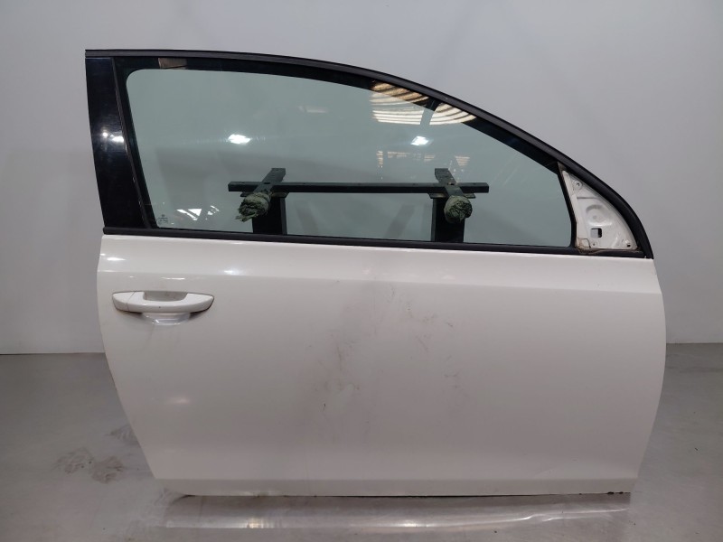 Recambio de puerta delantera derecha para volkswagen golf vi (5k1) 1.6 tdi referencia OEM IAM 5K3831056K  