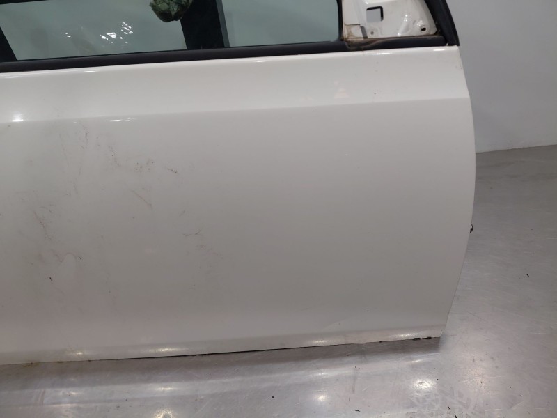 Recambio de puerta delantera derecha para volkswagen golf vi (5k1) 1.6 tdi referencia OEM IAM 5K3831056K  