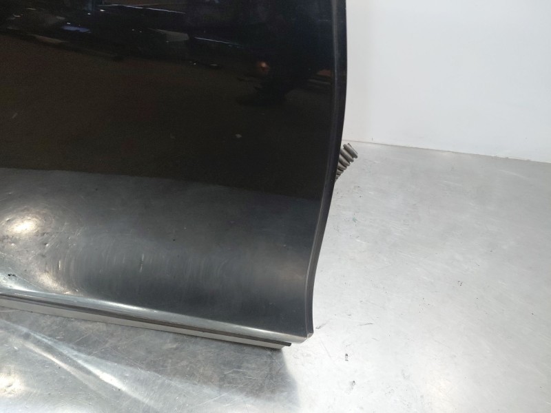 Recambio de puerta trasera derecha para nissan x-trail iv 2.5 dci 4wd referencia OEM IAM 821004BA0A  
