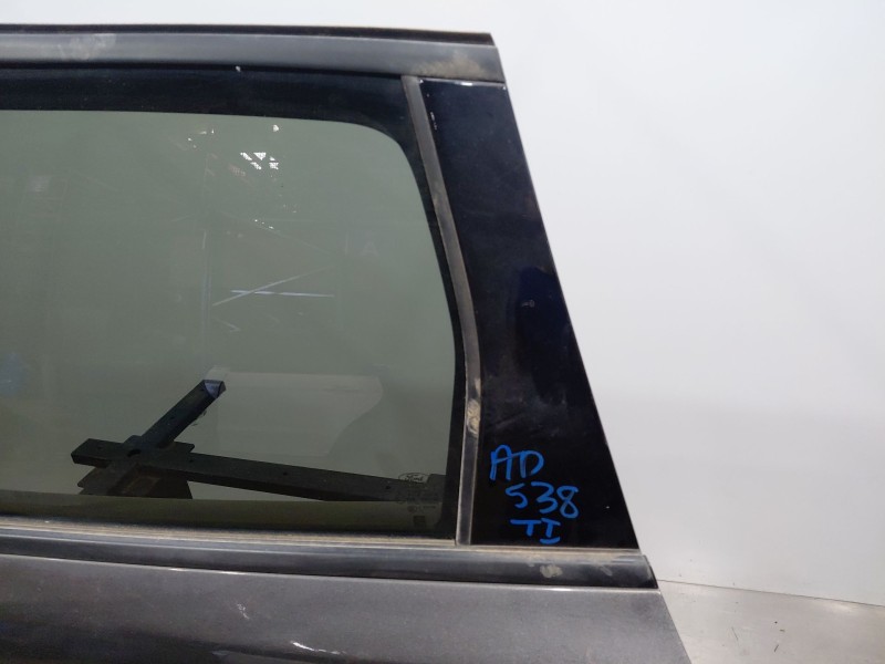 Recambio de puerta trasera izquierda para ford kuga (cbs) ecoboost referencia OEM IAM 2413516  