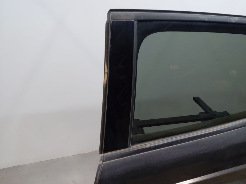 Recambio de puerta trasera izquierda para ford kuga (cbs) ecoboost referencia OEM IAM 2413516  