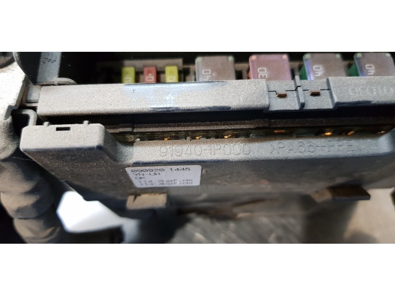 Recambio de caja reles / fusibles para kia venga drive referencia OEM IAM 919401P000   Recambio de caja reles / fusibles para kia venga drive referencia OEM IAM 919401P000