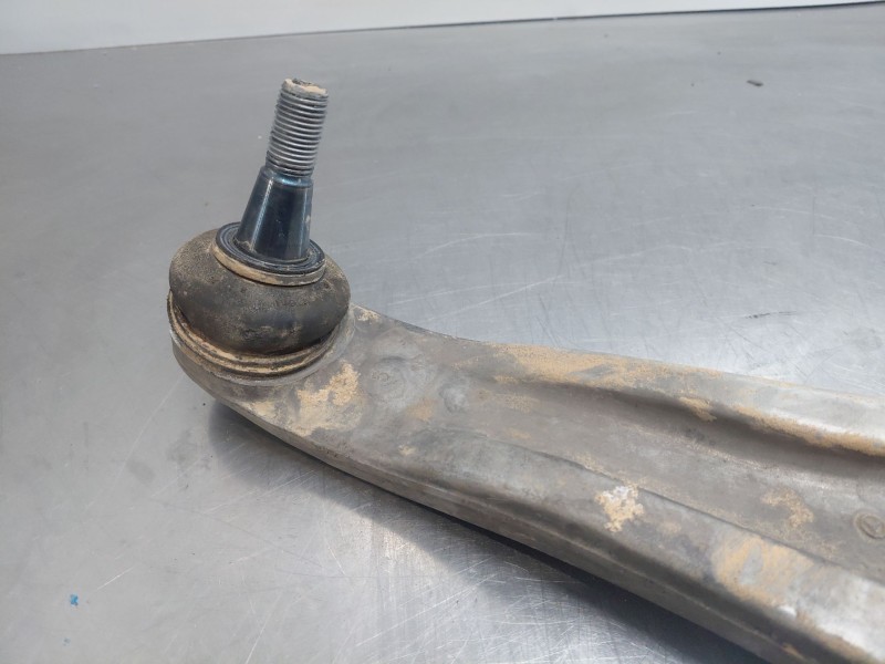 Recambio de brazo suspension inferior delantero derecho para mercedes-benz clase cla (w118) sedan referencia OEM IAM   