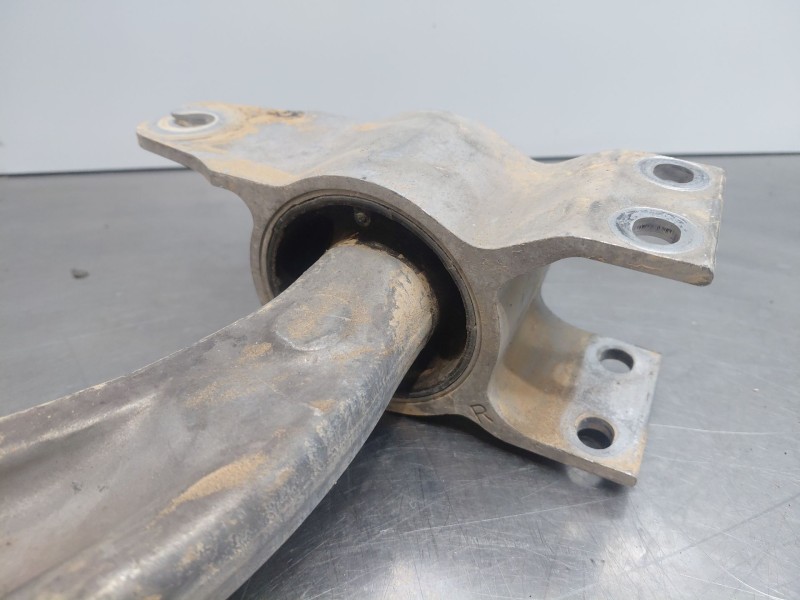 Recambio de brazo suspension inferior delantero derecho para mercedes-benz clase cla (w118) sedan referencia OEM IAM   