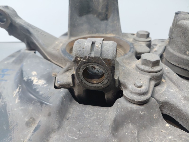 Recambio de mangueta delantera izquierda para ford kuga (cbs) titanium referencia OEM IAM 1781987  