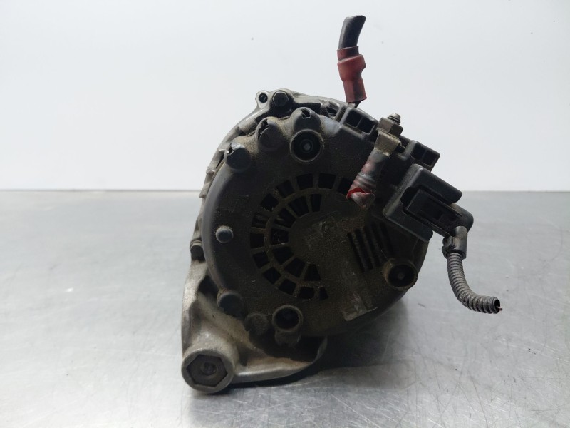 Recambio de alternador para bmw 1 coupé (e82) 120 d referencia OEM IAM   