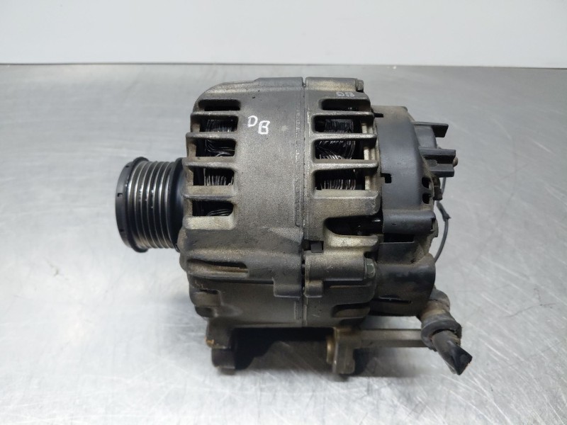 Recambio de alternador para volkswagen golf vi (5k1) 1.6 tdi referencia OEM IAM   