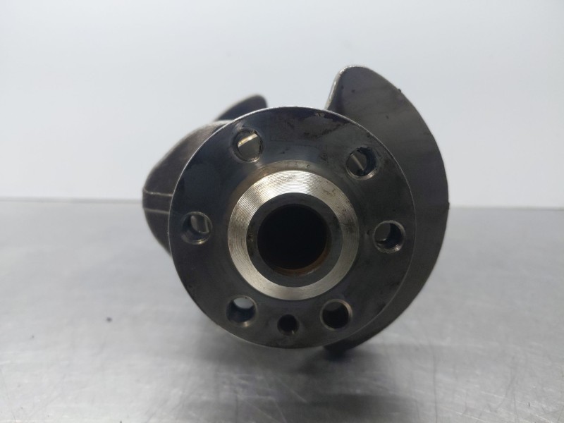 Recambio de cigueñal para volkswagen golf vi (5k1) 1.6 tdi referencia OEM IAM   