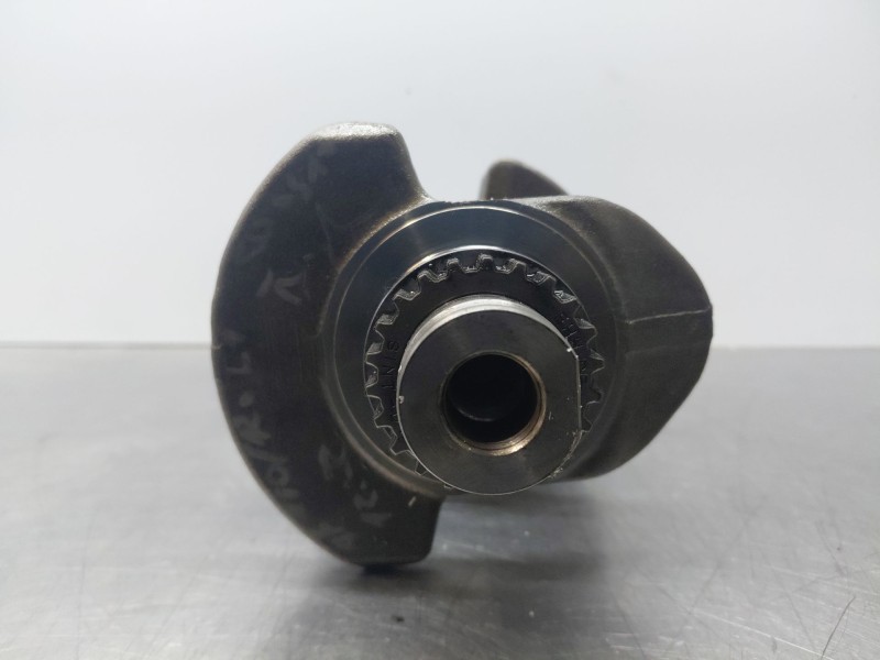 Recambio de cigueñal para volkswagen golf vi (5k1) 1.6 tdi referencia OEM IAM   