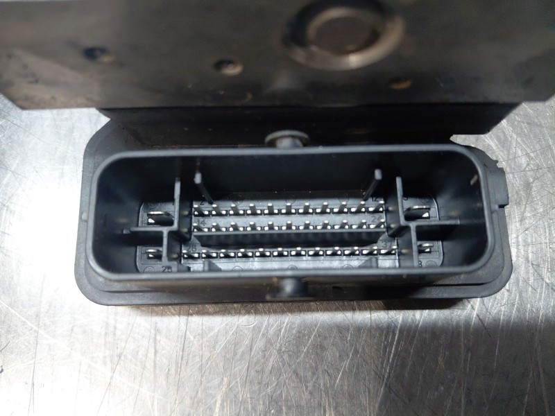 Recambio de abs para peugeot 308 ii (lb_, lp_, lw_, lh_, l3_) 1.6 hdi 100 referencia OEM IAM   