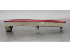 Recambio de luz central de freno para mercedes clase e (w211) familiar 280 t cdi (211.223) referencia OEM IAM A2118200256   2