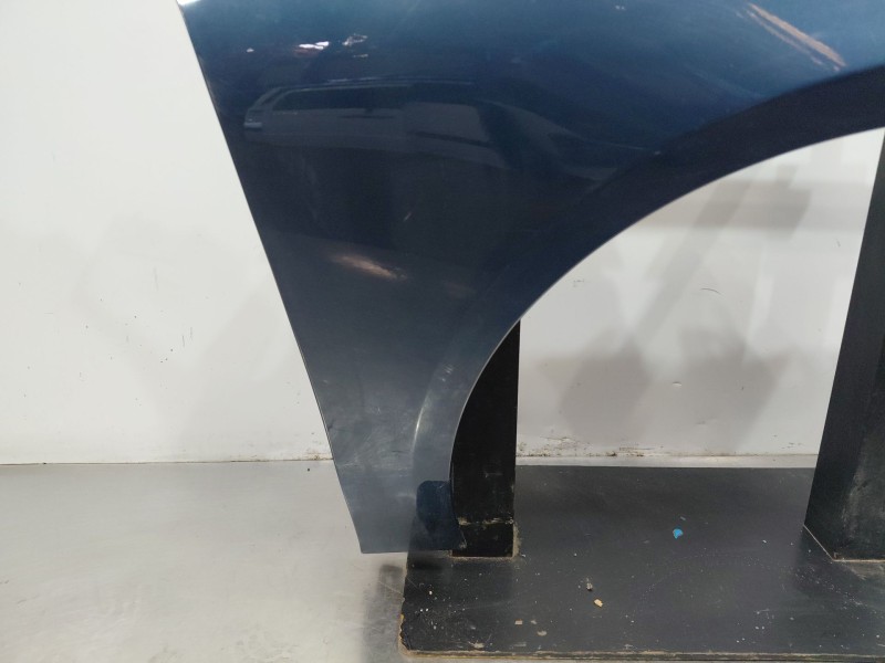 Recambio de aleta delantera derecha para mercedes-benz clase cla (w118) sedan referencia OEM IAM   