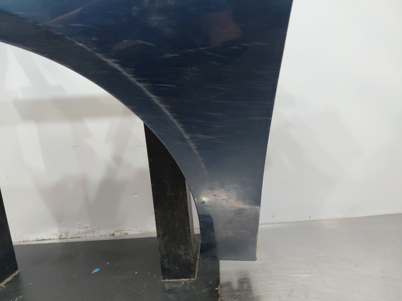 Recambio de aleta delantera izquierda para mercedes-benz clase cla (w118) sedan referencia OEM IAM   