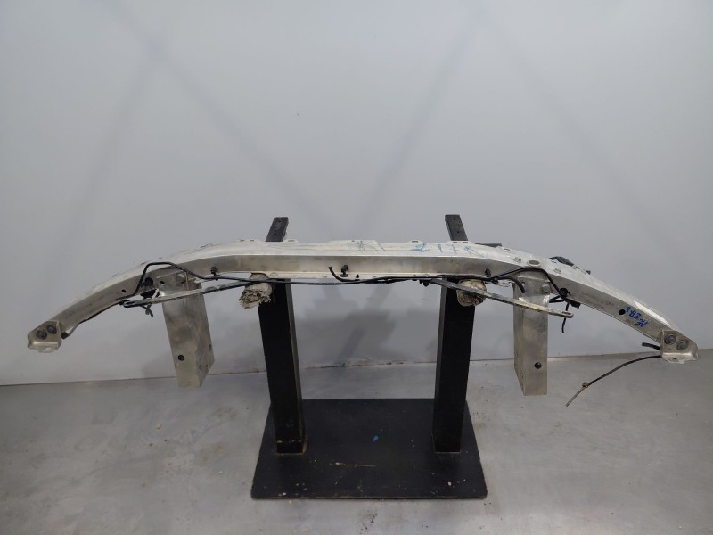 Recambio de refuerzo paragolpes delantero para mercedes-benz clase e (w213) elegance referencia OEM IAM   