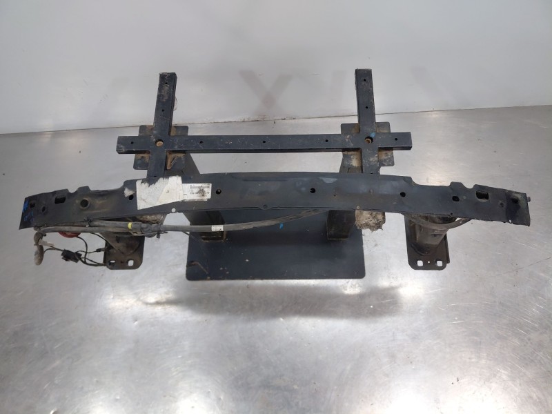 Recambio de refuerzo paragolpes delantero para bmw 1 coupé (e82) 120 d referencia OEM IAM   
