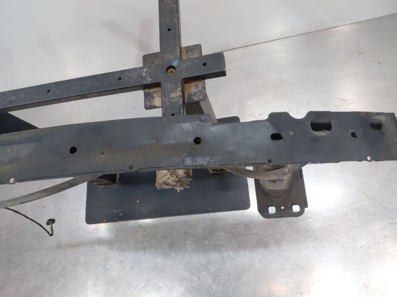 Recambio de refuerzo paragolpes delantero para bmw 1 coupé (e82) 120 d referencia OEM IAM   