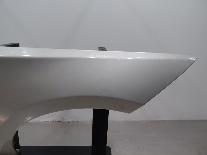 Recambio de aleta delantera derecha para bmw 1 coupé (e82) 120 d referencia OEM IAM   