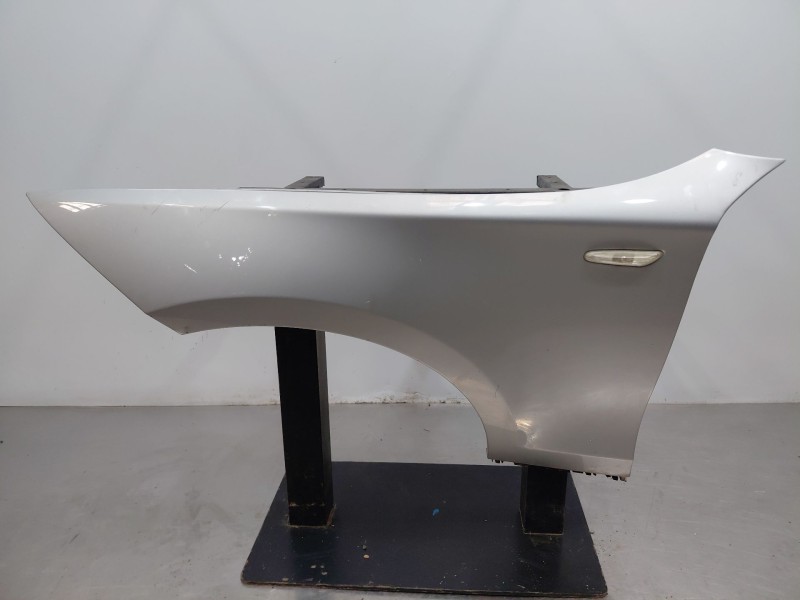 Recambio de aleta delantera izquierda para bmw 1 coupé (e82) 120 d referencia OEM IAM   