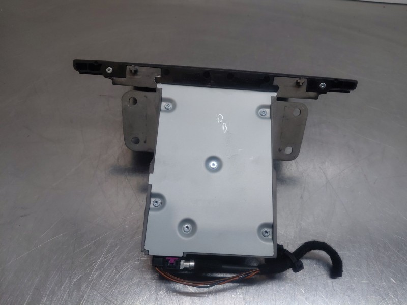 Recambio de pantalla multifuncion para audi q2 (gab) design referencia OEM IAM   