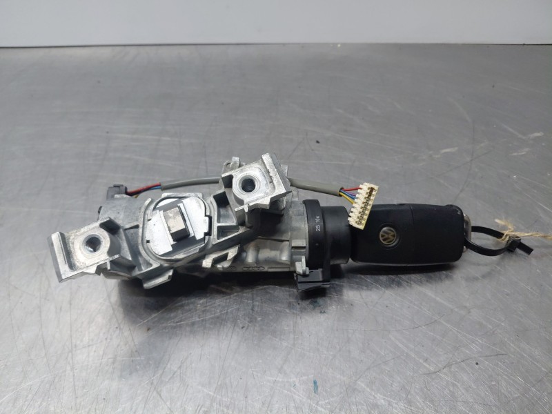 Recambio de antirrobo para volkswagen golf vi (5k1) 1.6 tdi referencia OEM IAM   