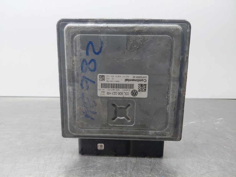 Recambio de centralita motor uce para volkswagen golf vi (5k1) 1.6 tdi referencia OEM IAM   
