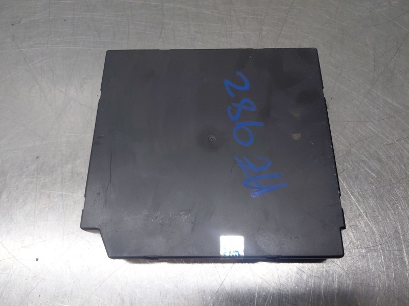 Recambio de modulo confort para volkswagen golf vi (5k1) 1.6 tdi referencia OEM IAM   